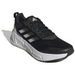 Calzado de hombre Adidas Questar blanco/negro Cblack/Ftwwht/Gretwo