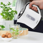 Hervidor de agua Mestic MWC-100 0.8L