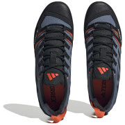 Calzado de hombre Adidas Terrex Swift Solo 2