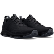 Calzado de hombre Under Armour MG Strikefast