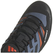 Calzado de hombre Adidas Terrex Swift Solo 2