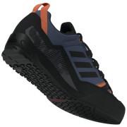 Calzado de hombre Adidas Terrex Swift Solo 2