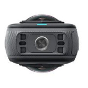 Cámara Insta360 X5