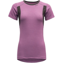 Camiseta de mujer Devold Hiking Woman T-shirt (2019) violeta Iris/Figs