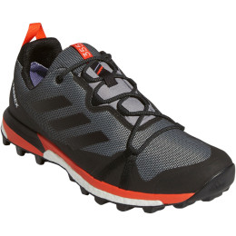 Calzado de hombre Adidas TERREX SKYCHASER LT GTX (2019) negro/naranja Gretr/Cblack/Actora