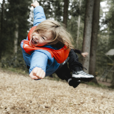 Calzado para niños Adidas Terrex AX4R Mid K