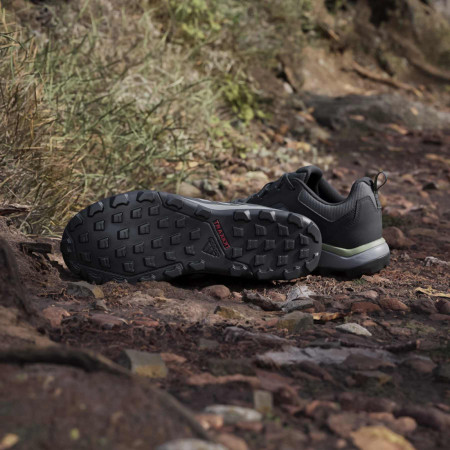 Zapatillas de carrera para hombre Adidas Terrex Tracerocker