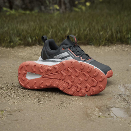 Calzado de hombre Adidas Terrex Tracefinder
