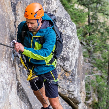 ¿Qué es una vía ferrata?