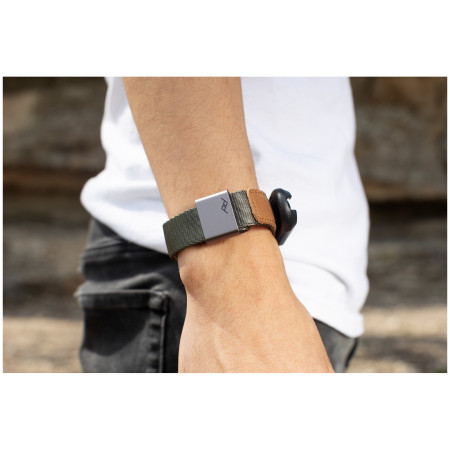 Correa Peak Design Cuff