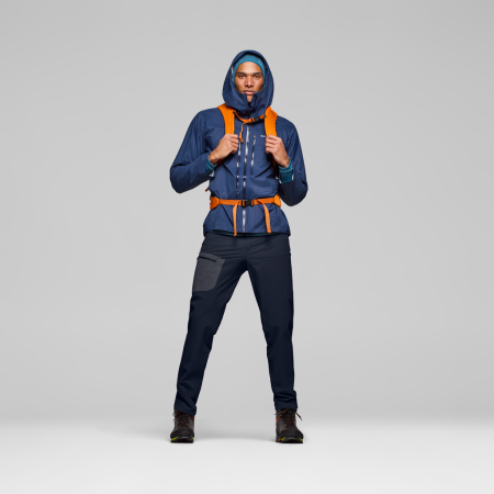 Pantalones softshell de hombre Norrona falketind flex1 light Pants