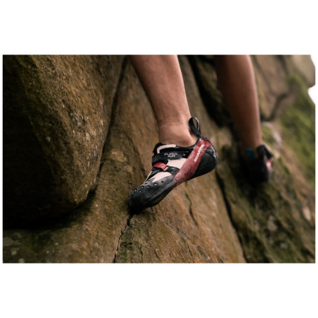 Pies de gato Scarpa Furia Air