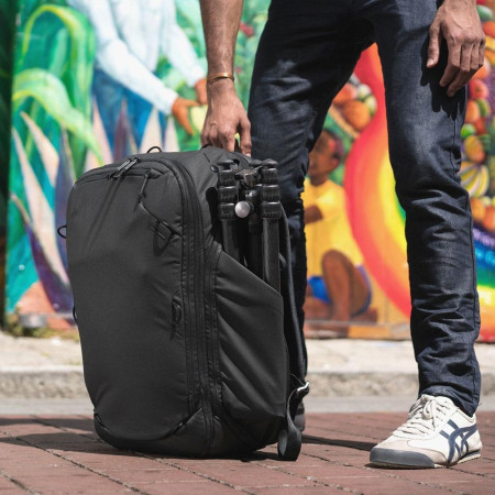Mochila Peak Design Travel Backpack 45L