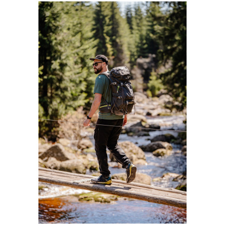 Mochila de senderismo Zulu Sandstone 45+5