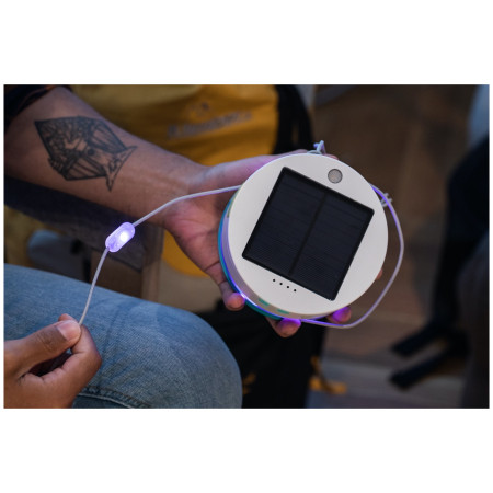 Lámpara solar BioLite Solar String 18’ Color