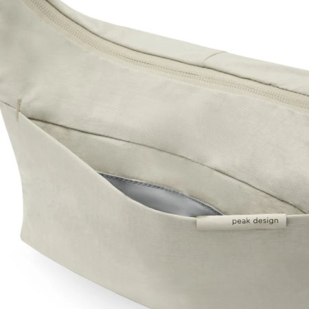 Bolsa de hombro Peak Design City Crescent 6L