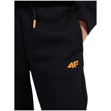 Pantalones de chándal para niños 4F Trousers Cas M1766 Deep Black