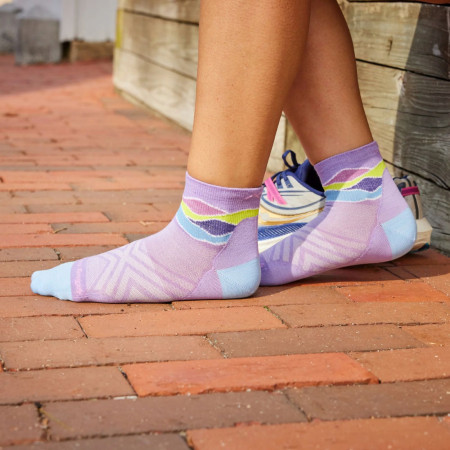 Calcetines de mujer Darn Tough Run Quarter Ultra-Lightweight