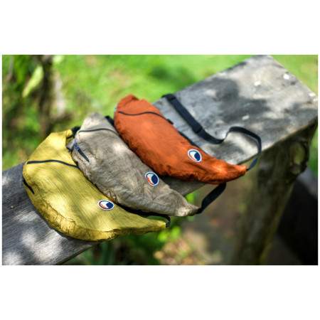 Riñonera Ticket to the moon Upcycled Sling Bag Premium