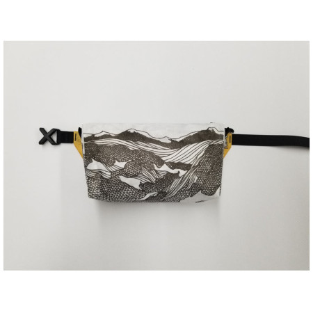 Riñonera High Tail Designs Fanny Pack Low Poly