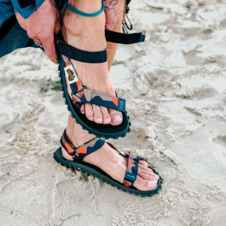 Sandalias de hombre Gumbies Scrambler Khaki a Orange