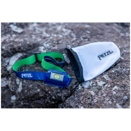 Linterna frontal Petzl Tikka Core (2025)