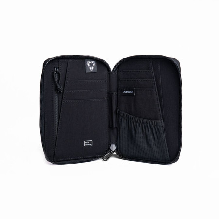 Cartera Hannah Wealthy
