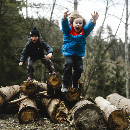 Calzado para niños Adidas Terrex AX4R Mid K
