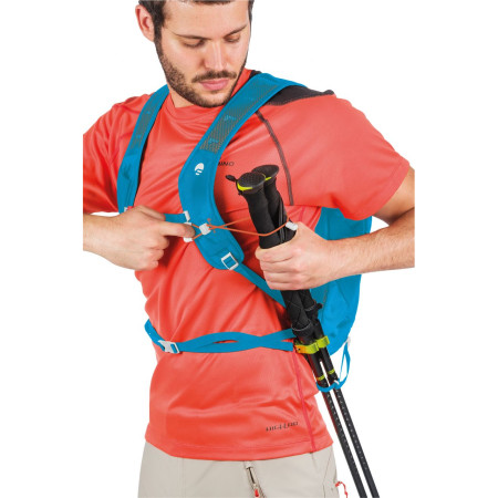 Mochila de ciclismo y carrera Ferrino Steep 20