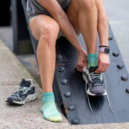 Calcetines de mujer Darn Tough Run Quarter Ultra-Lightweight