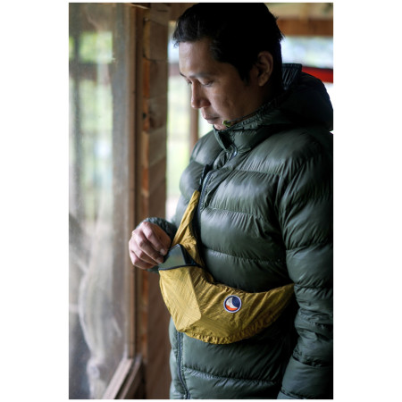 Riñonera Ticket to the moon Upcycled Sling Bag Premium