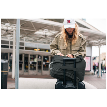 Mochila de viaje Pacsafe GO Carry-on Backpack 34L