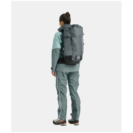 Mochila Ortovox Peak Light 38 S