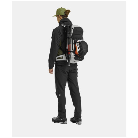 Mochila de senderismo Ortovox Traverse Pure 30
