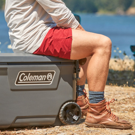 Caja de refrigeración Coleman Convoy 65 Quart Wheels