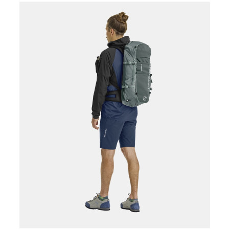 Mochila de senderismo Ortovox Traverse 30