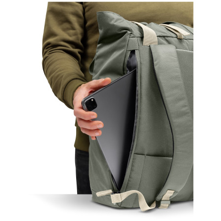 Mochila Hannah Charm 22