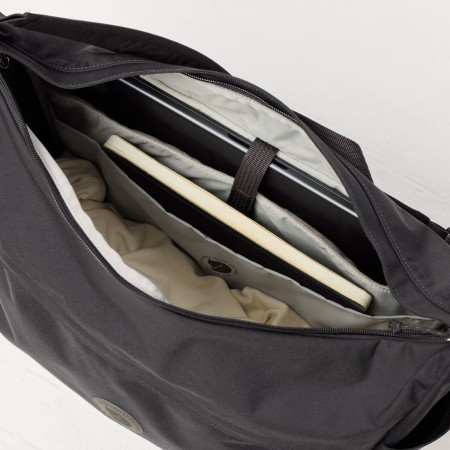 Bolsa de hombro Fjällräven Färden Crossbody