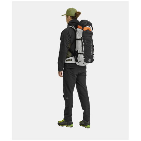 Mochila de senderismo Ortovox Traverse Pure 30