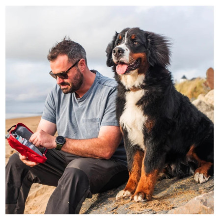 Botiquín para perros Mountain Paws Ultimate Dog First Aid Kit (2026)