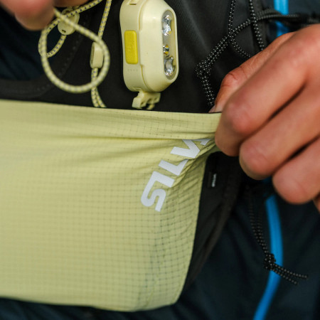 Chaleco de carrera Silva Strive 10
