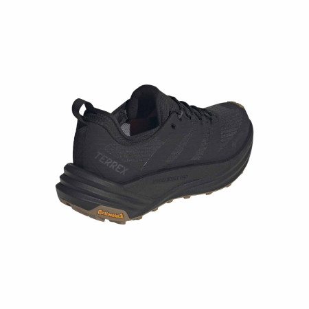 Calzado de senderismo para hombre Adidas Terrex Freehiker 3 Low Gtx