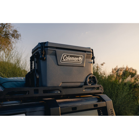 Caja de refrigeración Coleman Convoy 65 Quart Wheels