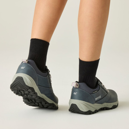 Calzado de mujer Regatta Womens Amble Low WP