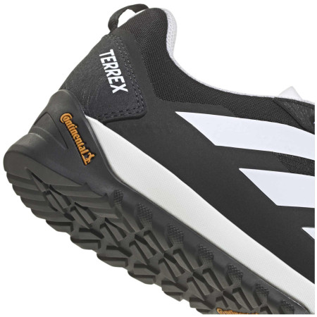 Calzado de hombre Adidas Terrex Skychaser Solo 3