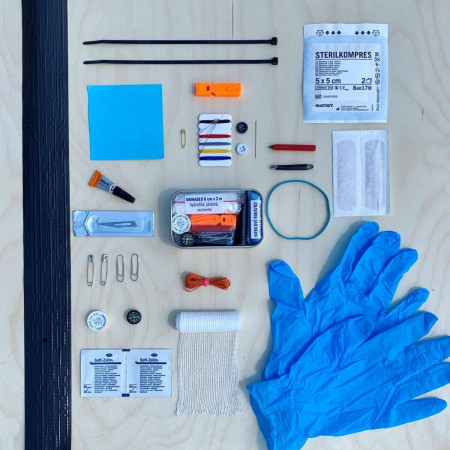 Mini kit de supervivencia Kouskysveta Brouk