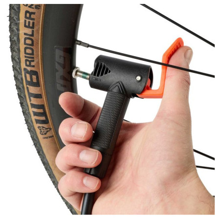 Hinchador Blackburn Airtower