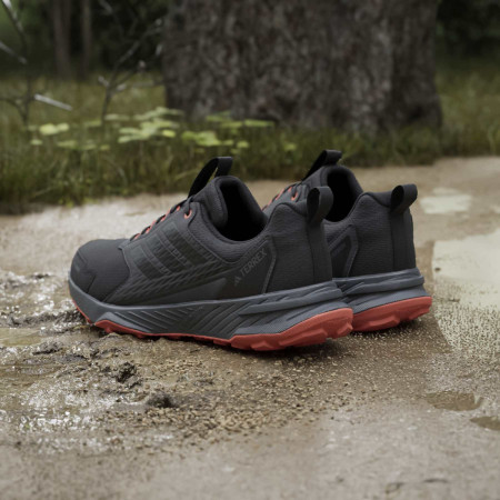 Calzado de hombre Adidas Terrex Tracefinder