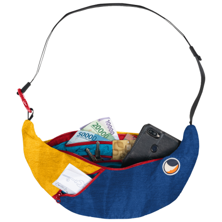 Riñonera Ticket to the moon Upcycled Sling Bag Unique Edition