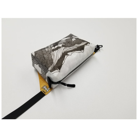 Riñonera High Tail Designs Fanny Pack Low Poly